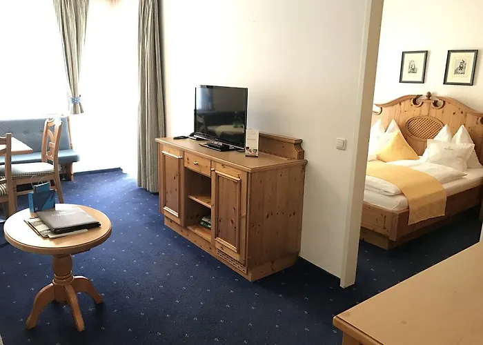 Hotel Brueckenwirt 4*